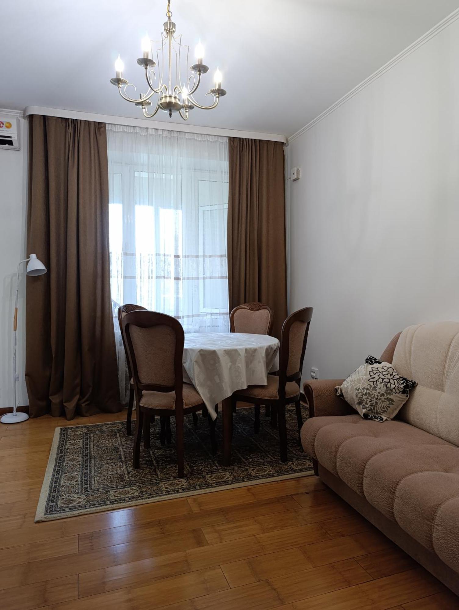 Aura On Tynystanova Street 199 Apartment Bishkek Bagian luar foto